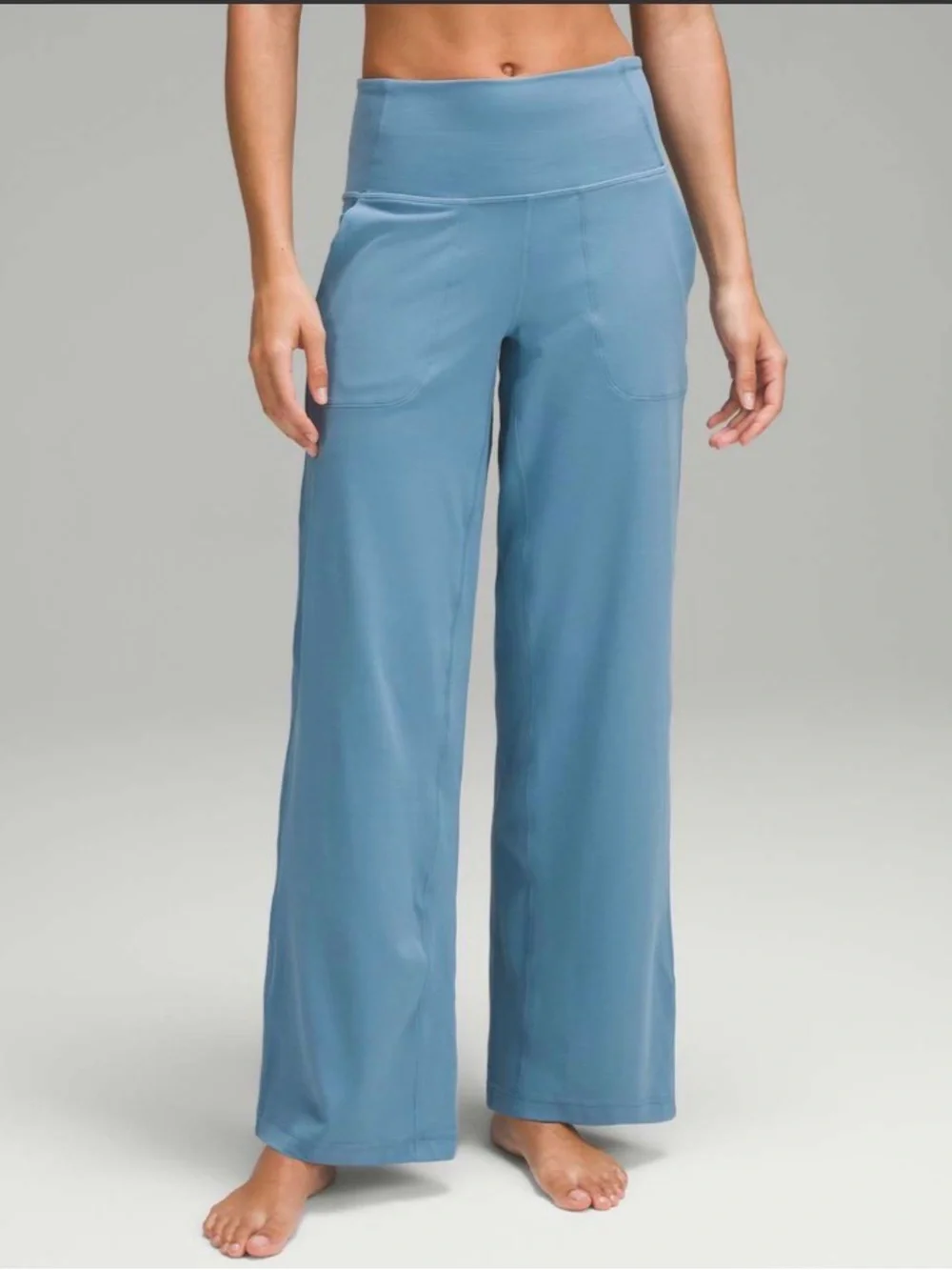 lululemon athletica Wide-Leg High-Rise Pant — Utility Blue -Used Good